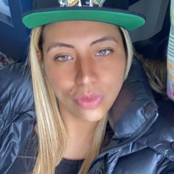 Meet your Posher, Miriam - Picture 1 of 1